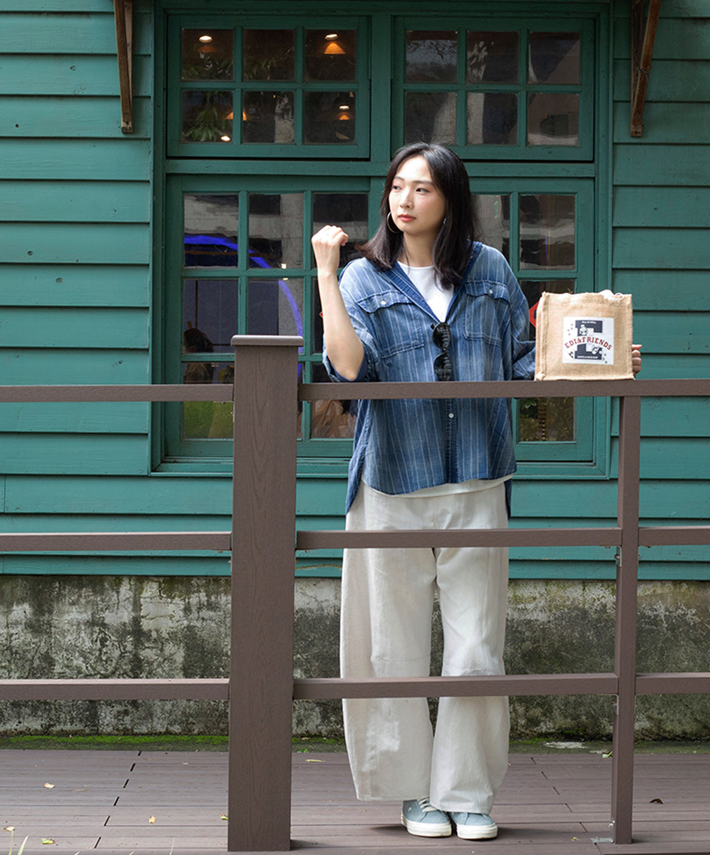 C`EST MOIJEU  率性俐落跳色直條印花單寧連帽外套